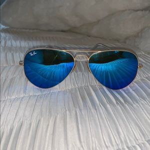 Ray-Ban Gold Aviator Sunglasses with Blue Lenses